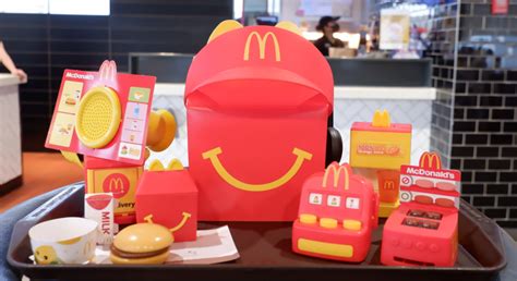 mcd toppen|McDonald's .